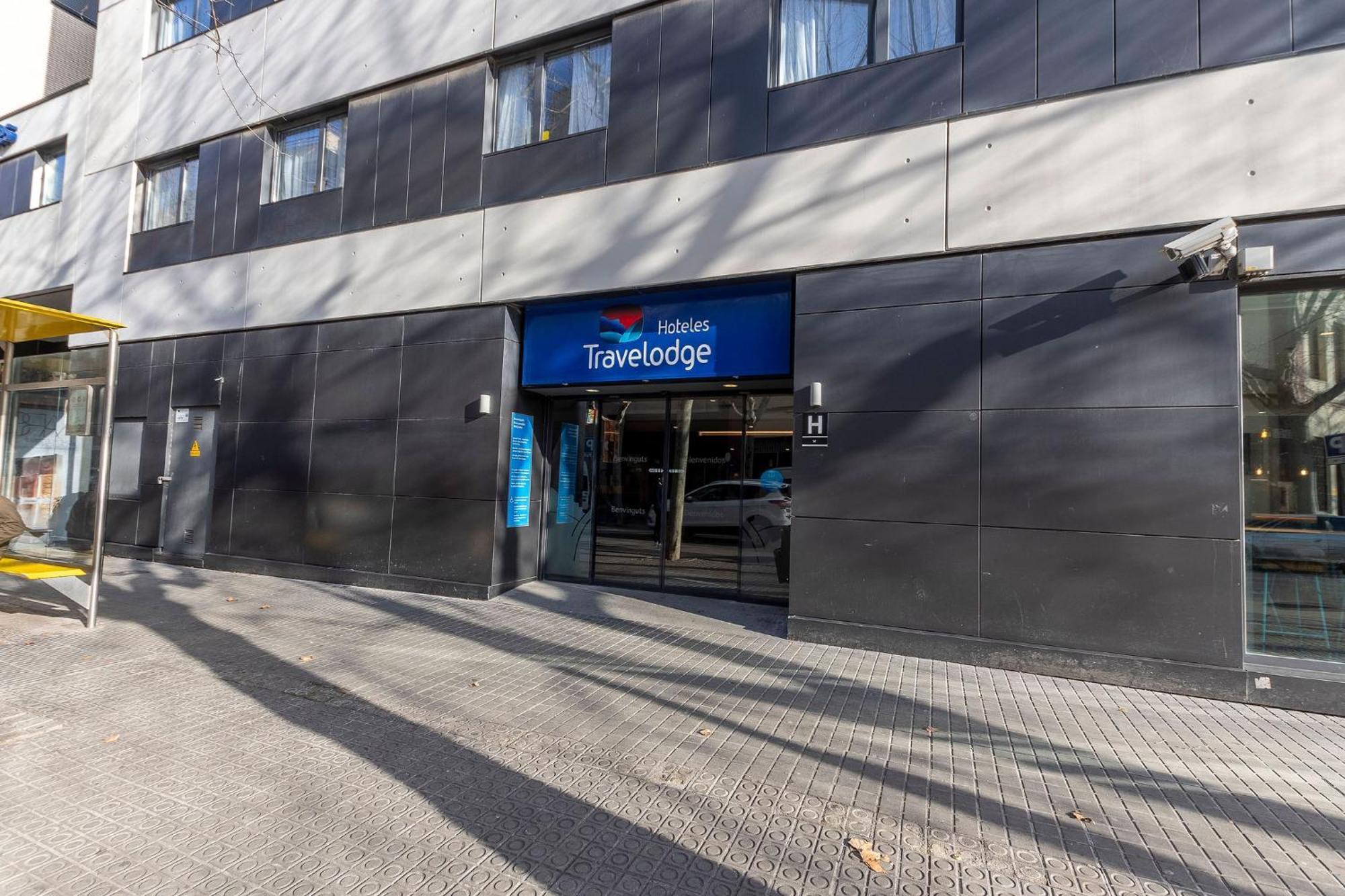 Travelodge Barcelona Poblenou Esterno foto